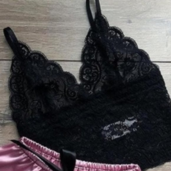 Sexy Lace Hem Purple Sleepwear - Picture 3 of 3